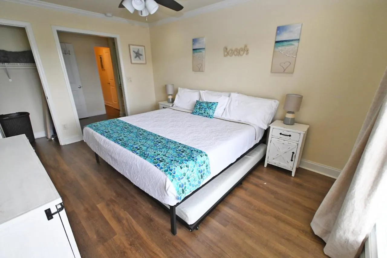 Sandpiper Cove 1 Bedroom Condo Overlooking Canal 5 Minute Walk To The Beach Destin Fl Holiday home