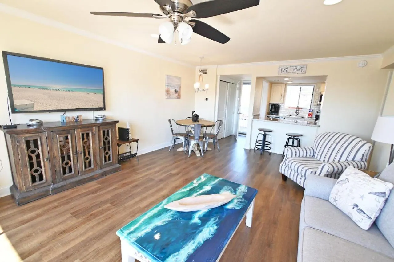 Sandpiper Cove 1 Bedroom Condo Overlooking Canal 5 Minute Walk To The Beach Destin Fl