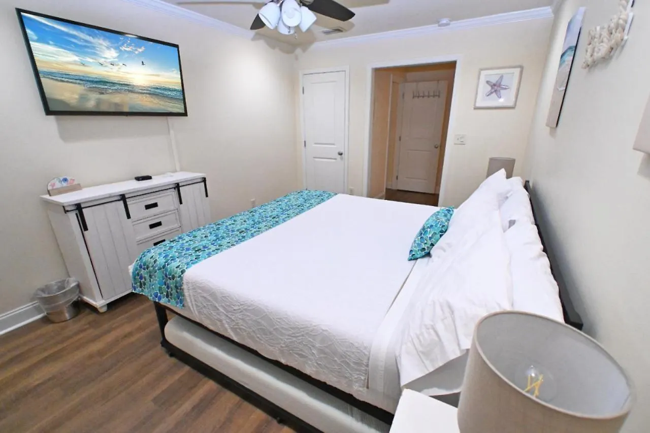 Sandpiper Cove 1 Bedroom Condo Overlooking Canal 5 Minute Walk To The Beach Destin Fl Holiday home