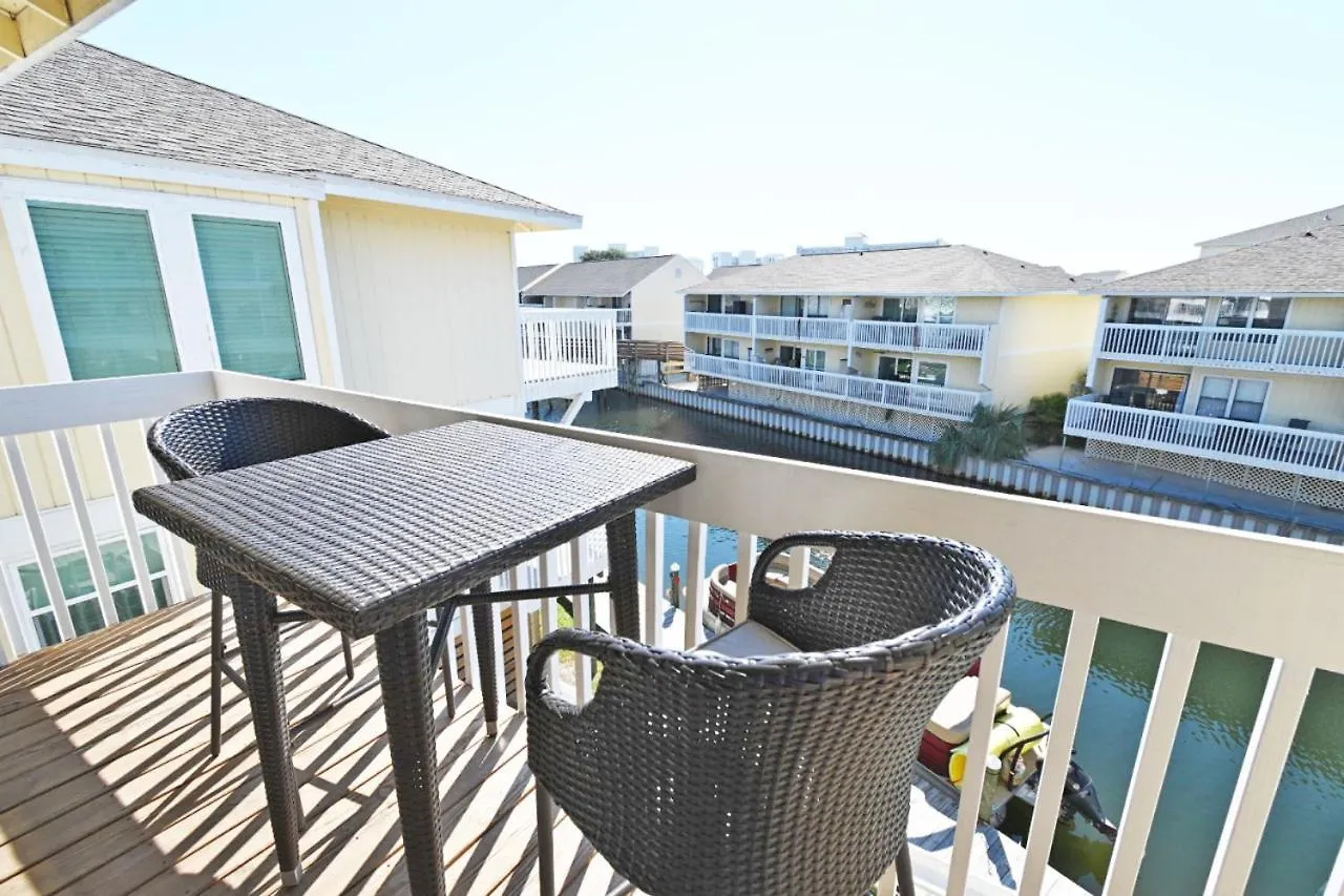 Holiday home Sandpiper Cove 1 Bedroom Condo Overlooking Canal 5 Minute Walk To The Beach Destin Fl United States